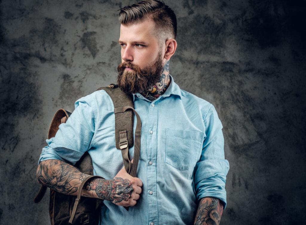 tatouage cou homme signification